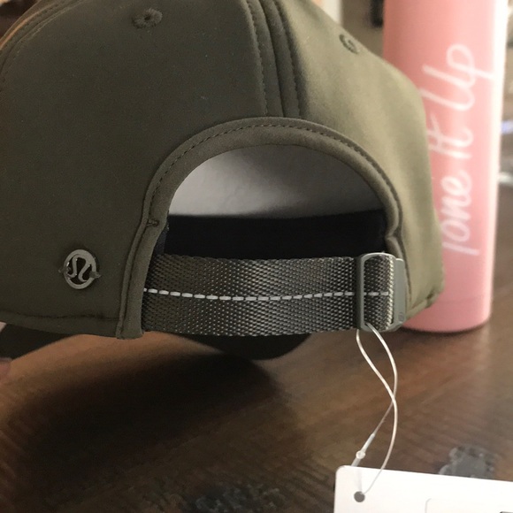 NEW Lululemon Baller Hat - Picture 2 of 8